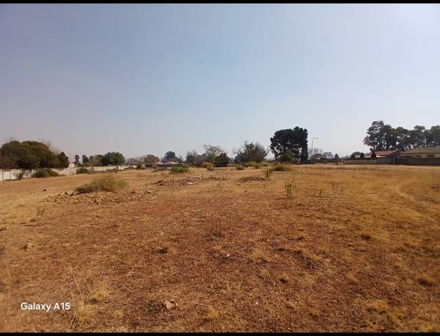 19,757M² VACANT LAND FOR SALE IN RIVERSDALE